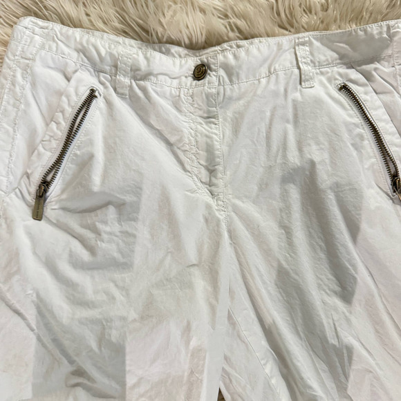 MICHAEL Michael Kors Women's White Bermuda Shorts Zipper Pockets Size 12 - Picture 6 of 8